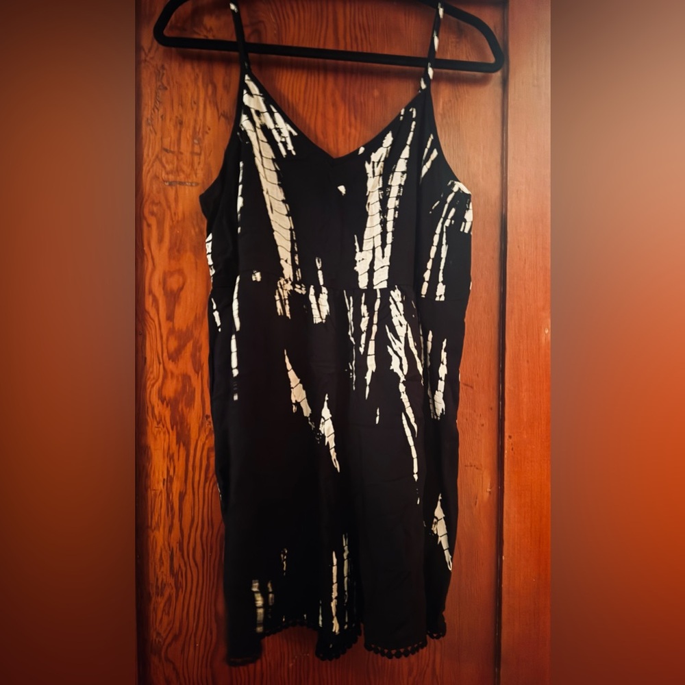Chic Monochrome Tie-Dye Jumpsuit